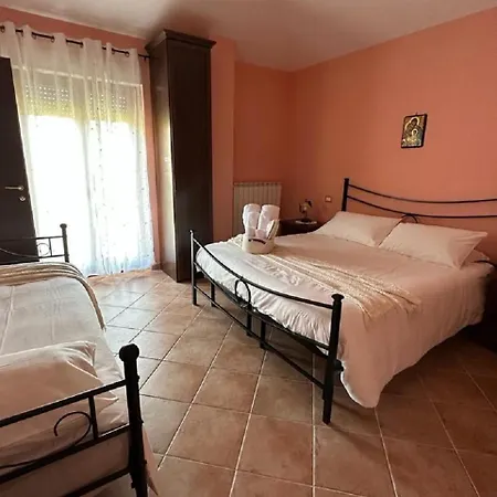 Alojamento de Acomodação e Pequeno-almoço Il Girasole - & Luxury Private Castel Di Sangro