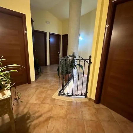 Alojamento de Acomodação e Pequeno-almoço Il Girasole - & Luxury Private Castel Di Sangro